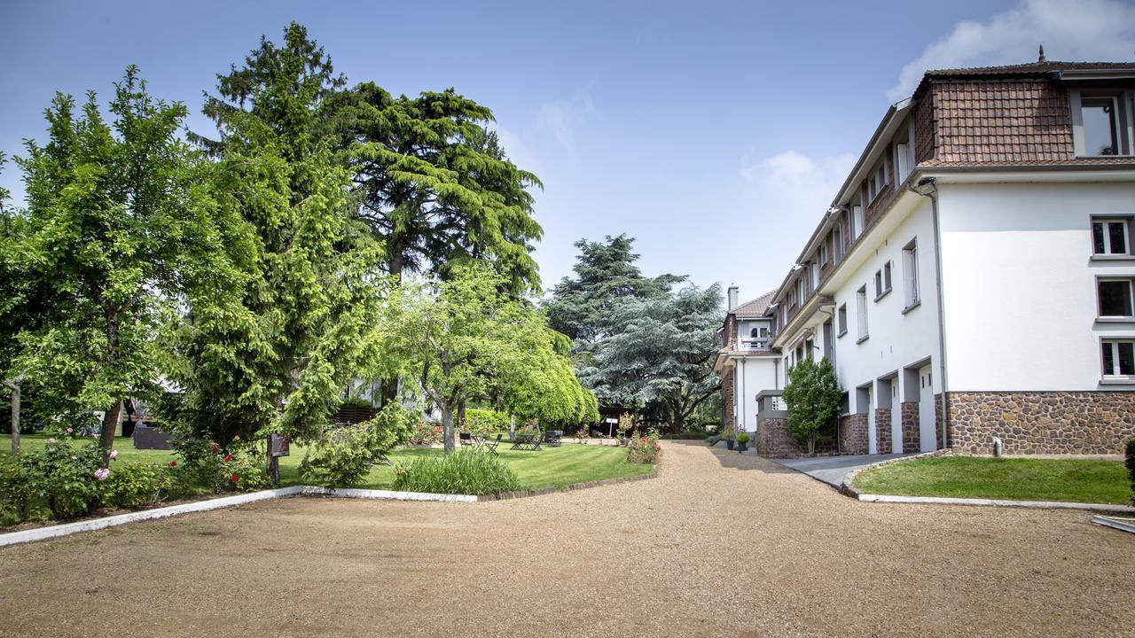 Hotel De La Pommeraie Le Mans Exteriér fotografie